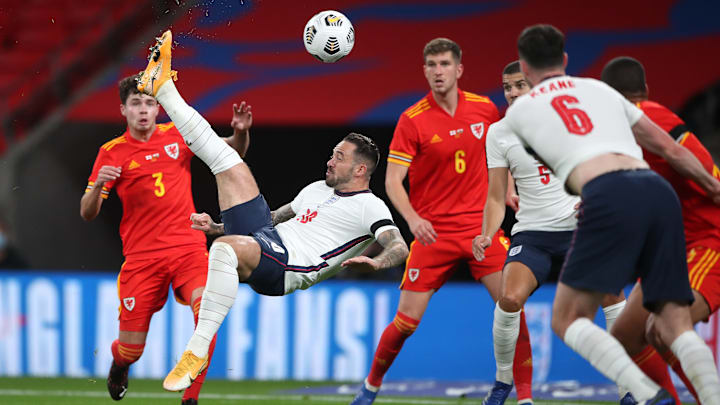 Inglaterra e País de Gales são arquirrivais