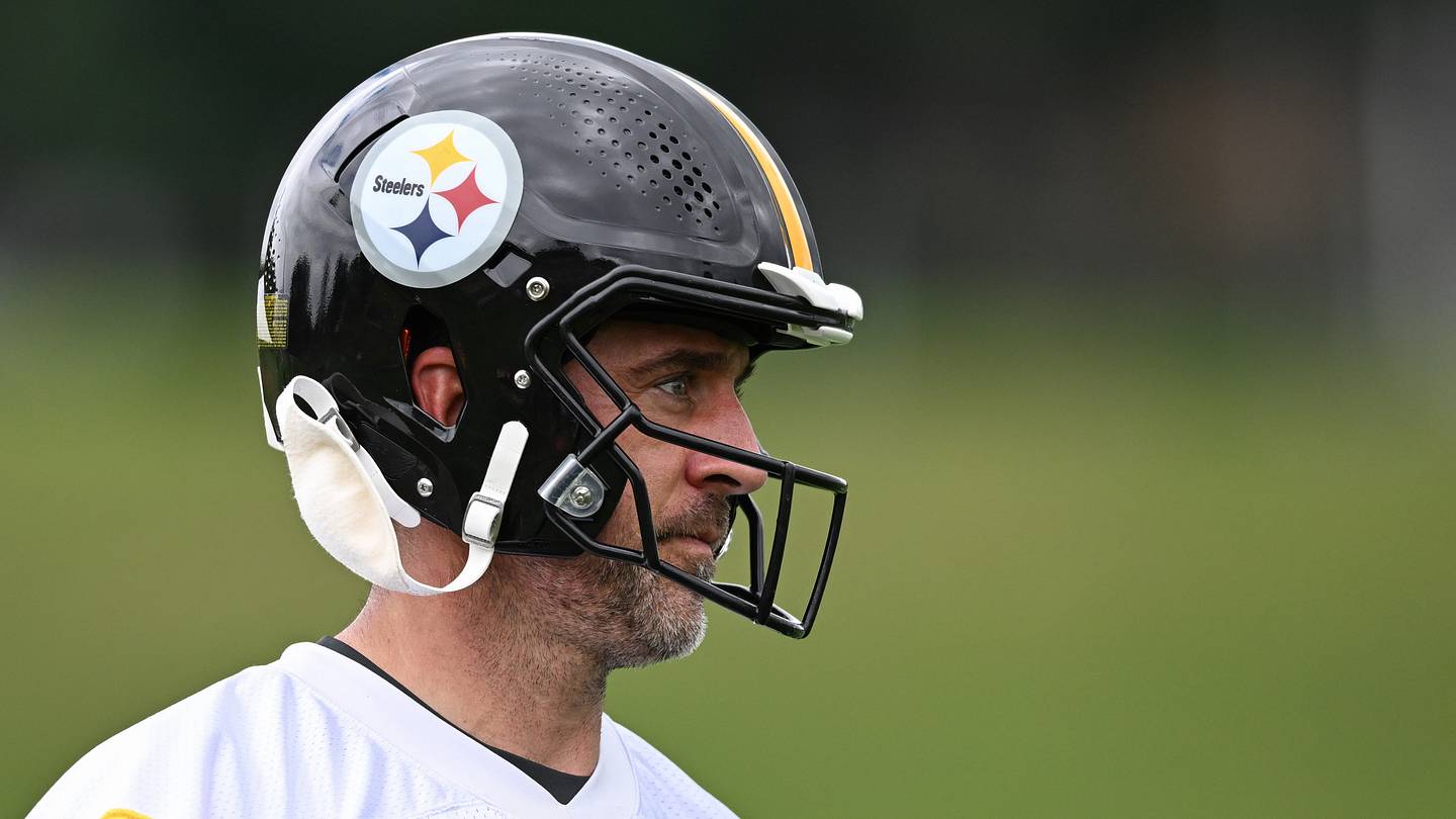 Steelers could risk season-ending Aaron Rodgers mistake at worst possible time
