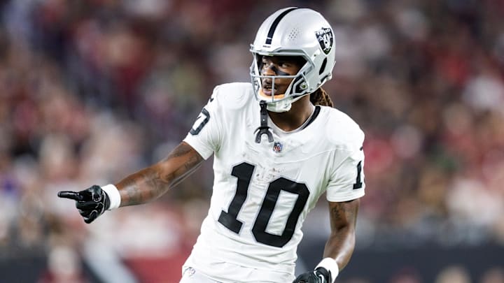 Aug 23, 2025; Glendale, Arizona, USA; Las Vegas Raiders wide receiver Dont'e Thornton Jr. (10) against the Arizona Cardinals during a preseason NFL game at State Farm Stadium. 