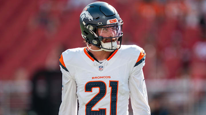 August 9, 2025; Santa Clara, California, USA; Denver Broncos cornerback Riley Moss (21) before the game against the San Francisco 49ers at Levi's Stadium. 