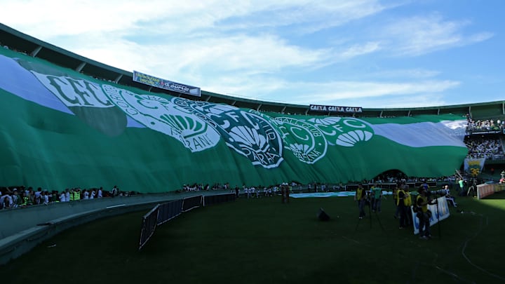Coritiba é o líder da competição Coritiba é o líder da competição