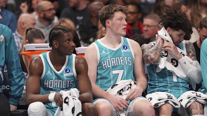 Feb 9, 2026; Charlotte, North Carolina, USA; Charlotte Hornets forward Moussa Diabaté (14) and guard/forward Kon Knueppel (7) and guard LaMelo Ball (1) get a break during the second quarter against the Detroit Pistons at Spectrum Center. Mandatory Credit: Jim Dedmon-Imagn Images Feb 9, 2026; Charlotte, North Carolina, USA; Charlotte Hornets forward Moussa Diabaté (14) and guard/forward Kon Knueppel (7) and guard LaMelo Ball (1) get a break during the second quarter against the Detroit Pistons at Spectrum Center. Mandatory Credit: Jim Dedmon-Imagn Images