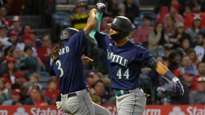 Seattle Mariners v Los Angeles Angels Seattle Mariners v Los Angeles Angels
