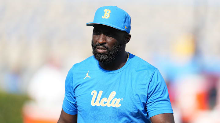 Sep 14, 2024; Pasadena, California, USA; UCLA Bruins head coach DeShaun Foster reacts in the first half against the Indiana Hoosiers at Rose Bowl. Mandatory Credit: Kirby Lee-Imagn Images