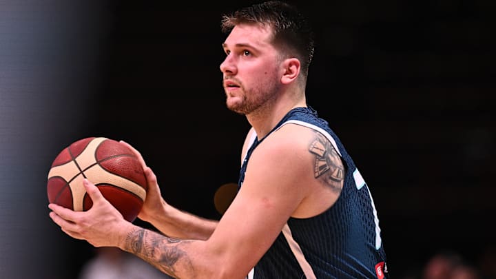 Luka Doncic debutó con la selección de baloncesto de Eslovenia a los 18 años