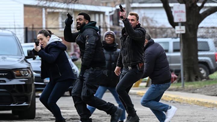 CHICAGO P.D. -- "Inventory" Episode 11012 -- Pictured: (l-r) Marina Squerciati as Kim Burgess, LaRoyce Hawkins as Kevin Atwater, Patrick John Flueger as Adam Ruzek -- (Photo by: Lori Allen/NBC)