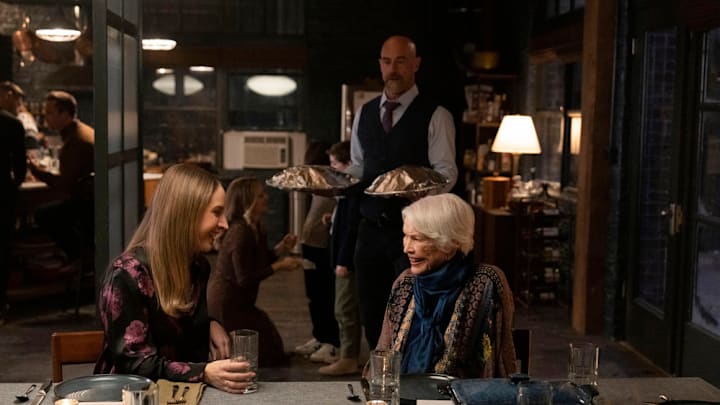 LAW & ORDER: ORGANIZED CRIME -- "The Last Supper" Episode 404 -- Pictured: (l-r) Allison Siko as Kathleen Stabler, Christopher Meloni as Det. Elliot Stabler, Ellen Burstyn as Bernadette Stabler -- (Photo by: Virginia Sherwood/NBC)