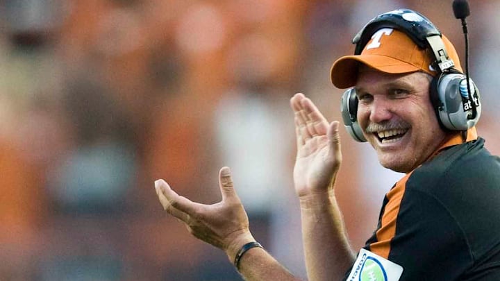 Duane Akina and the Longhorns are in danger of missing out on the best defensive backs in a loaded 2014 in-state class.