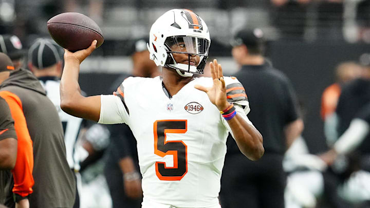 Sep 29, 2024; Paradise, Nevada, USA; Cleveland Browns quarterback Jameis Winston (5) warms up before a game against the Las Vegas Raiders at Allegiant Stadium.