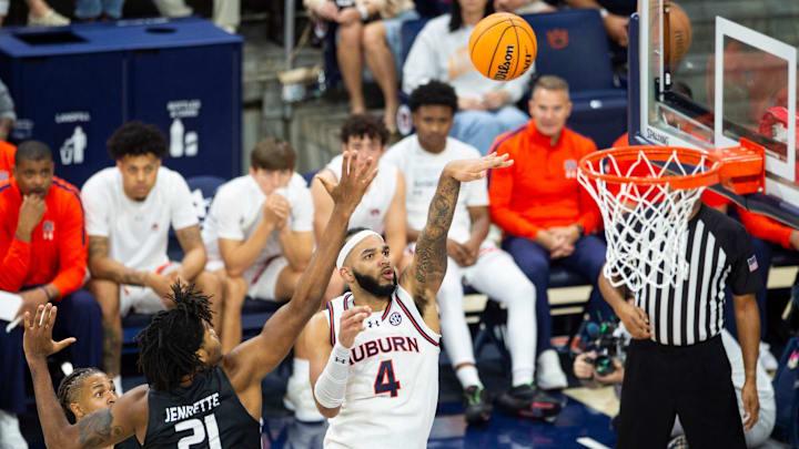Auburn Tigers forward Johni Broome only confirmed how pivotal he is to the team's success Auburn Tigers forward Johni Broome only confirmed how pivotal he is to the team's success