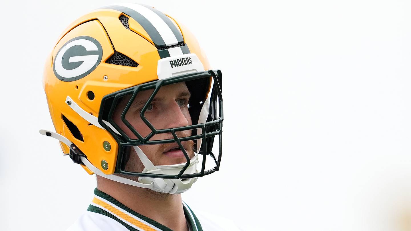 Tucker Kraft is wasting all his leverage over the Packers in training camp
