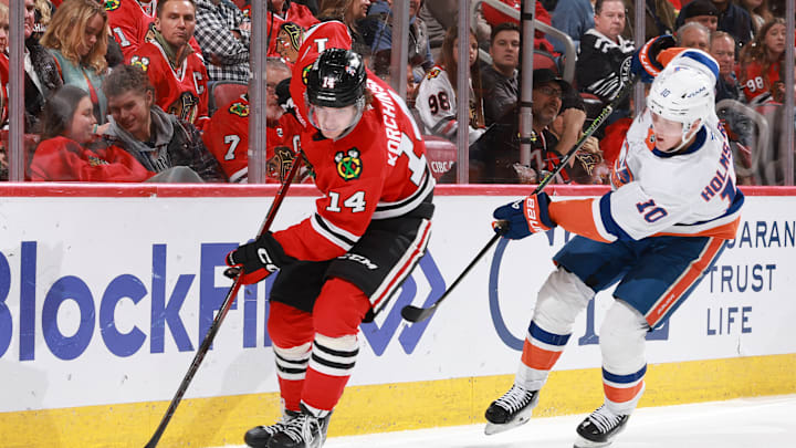 New York Islanders v Chicago Blackhawks