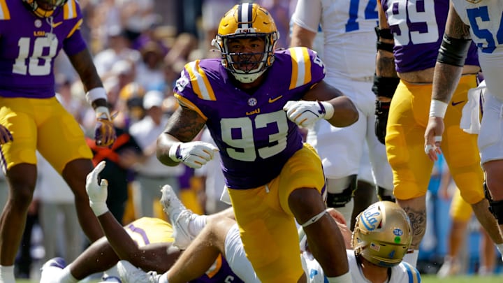 UCLA v LSU