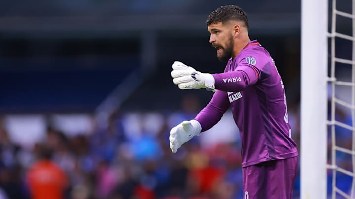 Tras los errores de Sebastián Jurado ante América, Andrés Gudiño entraría al quite una vez más y deberá ser clave ante Mazatlán. Tras los errores de Sebastián Jurado ante América, Andrés Gudiño entraría al quite una vez más y deberá ser clave ante Mazatlán.