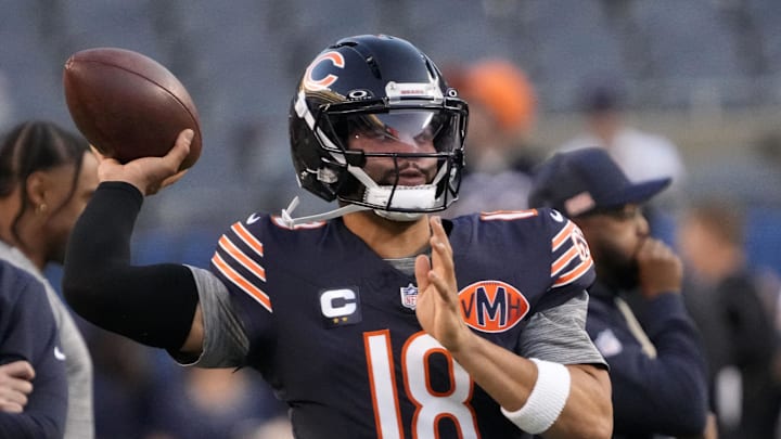 Bears quarterback Caleb Williams sported a gray undershirt beneath his jersey during Monday's game against the Vikings, drawing mixed reactions from NFL fans.