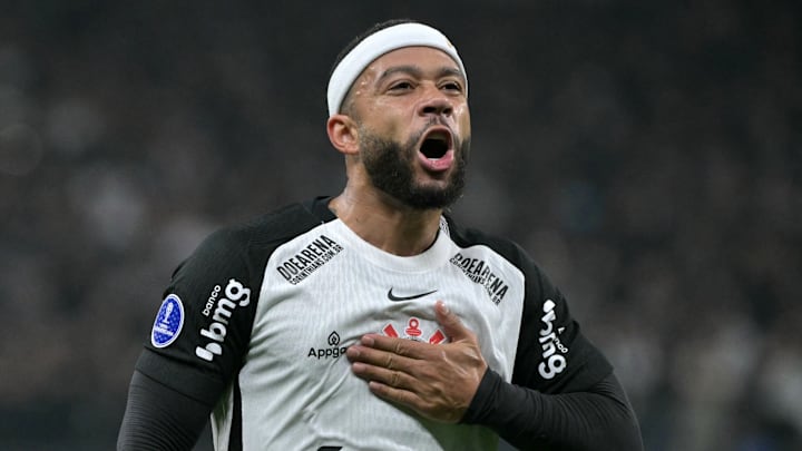 Memphis Depay atinge metas com a camisa do Corinthians Memphis Depay atinge metas com a camisa do Corinthians