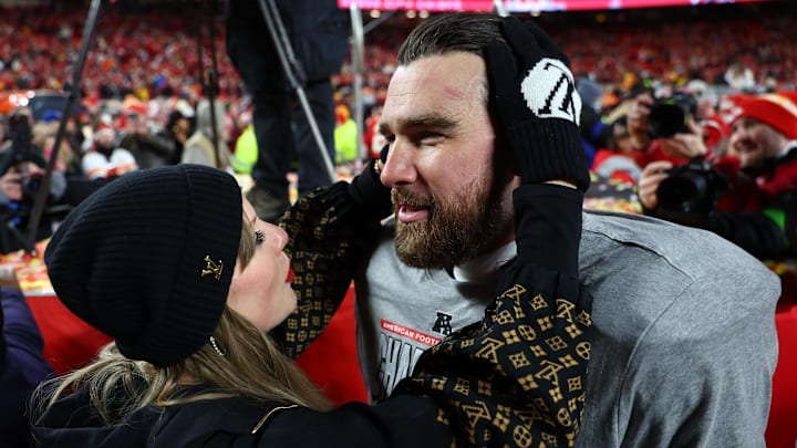 Taylor Swift and Travis Kelce.