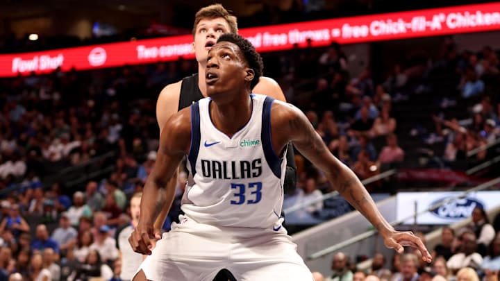 Dallas Mavericks, Jamarion Sharp