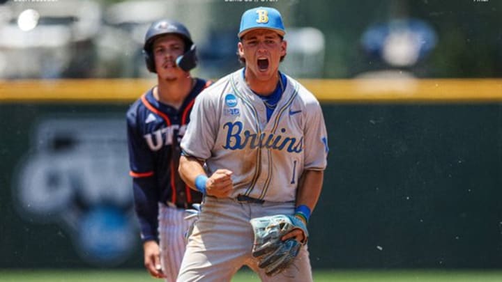 UCLA Bruins shortstop Roch Cholowsky vs UTSA UCLA Bruins shortstop Roch Cholowsky vs UTSA