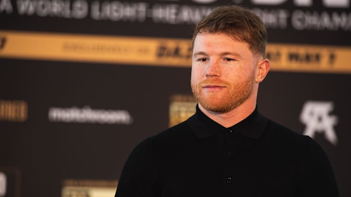 Álvarez tendrá su combate contra Bivol a inicios de mayo