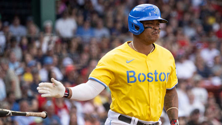 Rafael Devers llegó a pensar en pedir en un cambio a Boston 