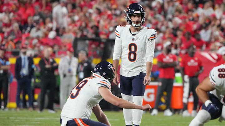 Aug 22, 2024; Kansas City, Missouri, USA; Chicago Bears kicker Cairo Santos (8) prepares to kick a point after touchdown against the Kansas City Chiefs during the game at GEHA Field at Arrowhead Stadium. Mandatory Credit: Denny Medley-Imagn Images