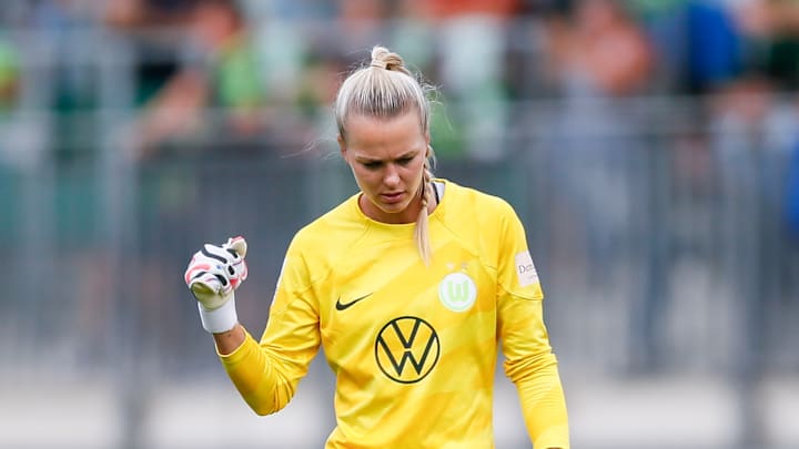 Merle Frohms: Bald nicht mehr in Wolfsburg - und schon jetzt nicht mehr Nummer Eins