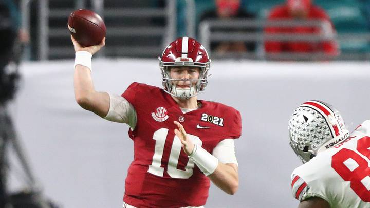 Jan 11, 2021; Miami Gardens, Florida, USA; Alabama Crimson Tide quarterback Mac Jones (10) against the Ohio State Buckeyes in the 2021 College Football Playoff National Championship Game. Mandatory Credit: Mark J. Rebilas-USA TODAY Sports Jan 11, 2021; Miami Gardens, Florida, USA; Alabama Crimson Tide quarterback Mac Jones (10) against the Ohio State Buckeyes in the 2021 College Football Playoff National Championship Game. Mandatory Credit: Mark J. Rebilas-USA TODAY Sports