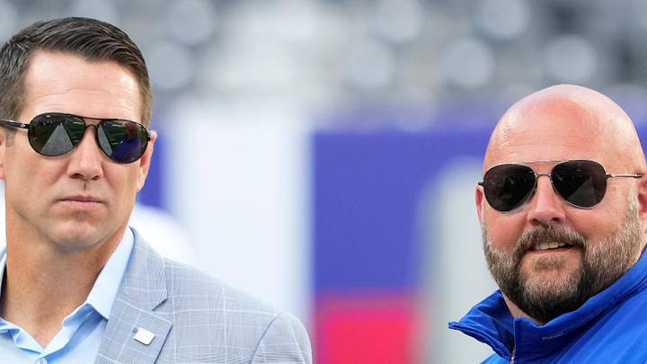 New York Giants - general manager Joe Schoen talk before a game