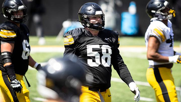 Apr 26, 2025; Iowa City, IA, USA; Iowa offensive lineman Kade Pieper looks to the sideline during a spring NCAA football open practice at Kinnick Stadium. Mandatory Credit: Joseph Cress/For the Register Apr 26, 2025; Iowa City, IA, USA; Iowa offensive lineman Kade Pieper looks to the sideline during a spring NCAA football open practice at Kinnick Stadium. Mandatory Credit: Joseph Cress/For the Register