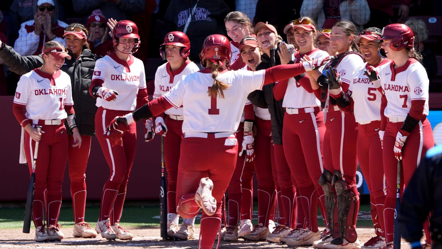 Oklahoma Breaks NCAA Home Run Record