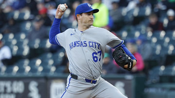 May 13, 2026; Chicago, Illinois, USA; Kansas City Royals starting pitcher Seth Lugo (67) delivers a pitch against the Chicago White Sox during the first inning at Rate Field. Mandatory Credit: Kamil Krzaczynski-Imagn Images