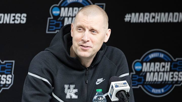 Mar 27, 2025; Indianapolis, IN, USA; Kentucky Wildcats head coach Mark Pope talks to the media during practice day at Lucas Oil Stadium. Mandatory Credit: Trevor Ruszkowski-Imagn Images Mar 27, 2025; Indianapolis, IN, USA; Kentucky Wildcats head coach Mark Pope talks to the media during practice day at Lucas Oil Stadium. Mandatory Credit: Trevor Ruszkowski-Imagn Images
