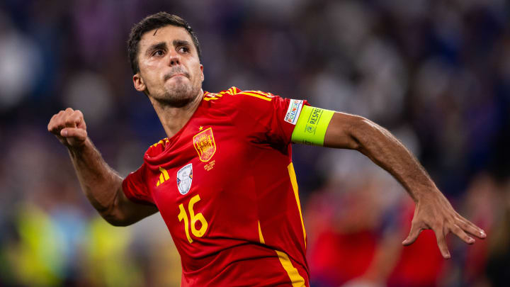 Rodri a récupéré le brassard de capitaine durant la demi-finale de l'Euro 2024. 