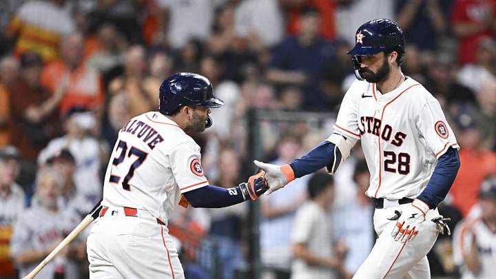 Houston Astros shortstop Braden Shewmake and second baseman Jose Altuve.