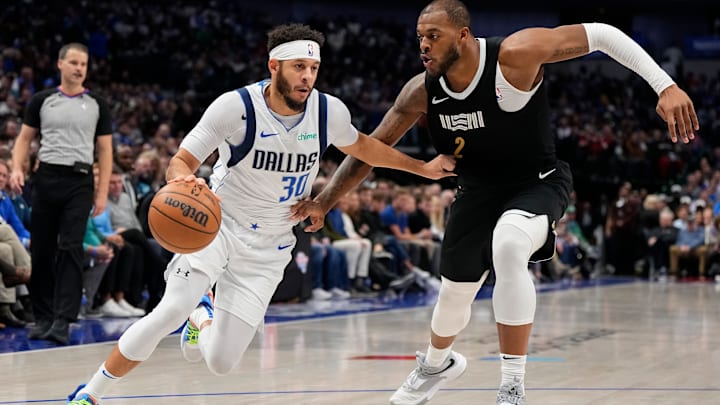 Memphis Grizzlies v Dallas Mavericks