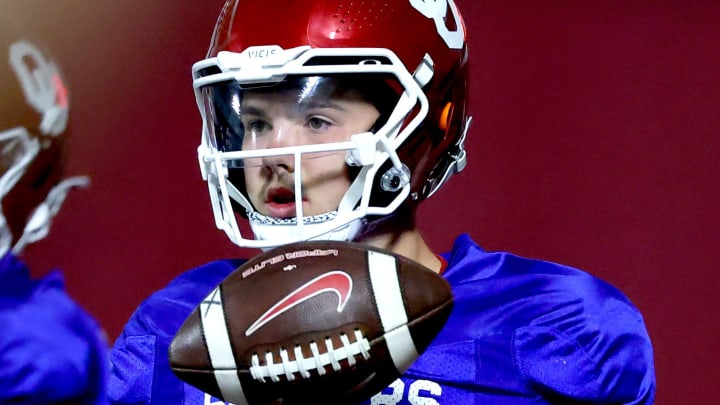 Oklahoma quarterback Jackson Arnold Oklahoma quarterback Jackson Arnold