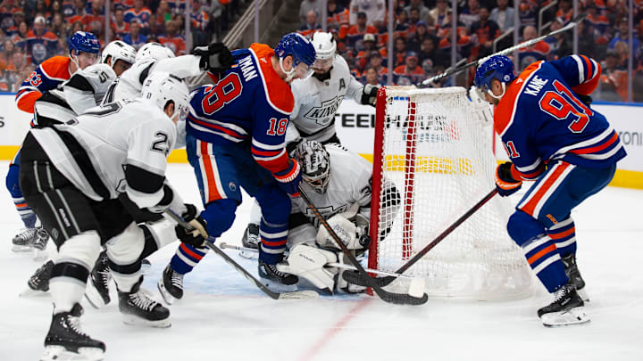 Los Angeles Kings v Edmonton Oilers - Game Four