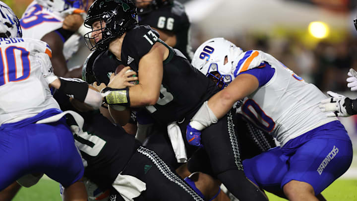 Boise State Broncos defensive tackle Braxton Fely. Boise State Broncos defensive tackle Braxton Fely.