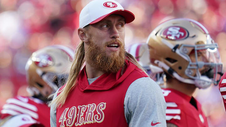 Aug 9, 2025; Santa Clara, California, USA; San Francisco 49ers tight end George Kittle (85) watches from the sideline in the first quarter against the Denver Broncos at Levi's Stadium. Mandatory Credit: David Gonzales-Imagn Images Aug 9, 2025; Santa Clara, California, USA; San Francisco 49ers tight end George Kittle (85) watches from the sideline in the first quarter against the Denver Broncos at Levi's Stadium. Mandatory Credit: David Gonzales-Imagn Images