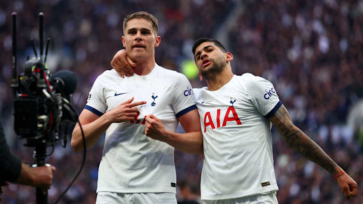 Tottenham Hotspur v Arsenal FC - Premier League