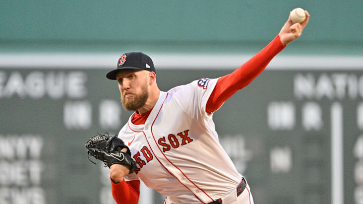 Apr 8, 2025; Boston, Massachusetts, USA; Boston Red Sox starting pitcher Garrett Crochet (35) pitches against the Toronto Blue Jays during the first inning at Fenway Park. Mandatory Credit: Eric Canha-Imagn Images Apr 8, 2025; Boston, Massachusetts, USA; Boston Red Sox starting pitcher Garrett Crochet (35) pitches against the Toronto Blue Jays during the first inning at Fenway Park. Mandatory Credit: Eric Canha-Imagn Images