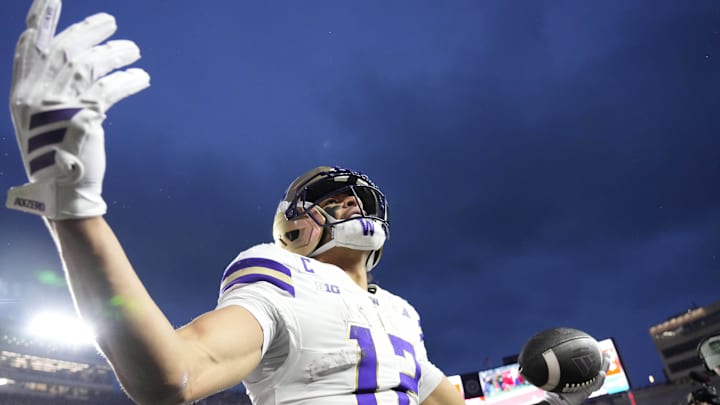 Denzel Boston (12) celebrates after a first-half UW touchdown catch.