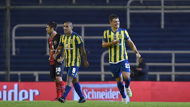 Rosario Central v Newell's Old Boys - Copa de la Liga Profesional 2021