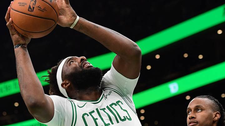 Oct 10, 2026; Boston, Massachusetts, USA; Boston Celtics center Mitchell Robinson (4) drives to the basket while Philadelphia 76ers forward Jabari Walker (33) defends during the second half at TD Garden. Mandatory Credit: Bob DeChiara-Imagn Images Oct 10, 2026; Boston, Massachusetts, USA; Boston Celtics center Mitchell Robinson (4) drives to the basket while Philadelphia 76ers forward Jabari Walker (33) defends during the second half at TD Garden. Mandatory Credit: Bob DeChiara-Imagn Images