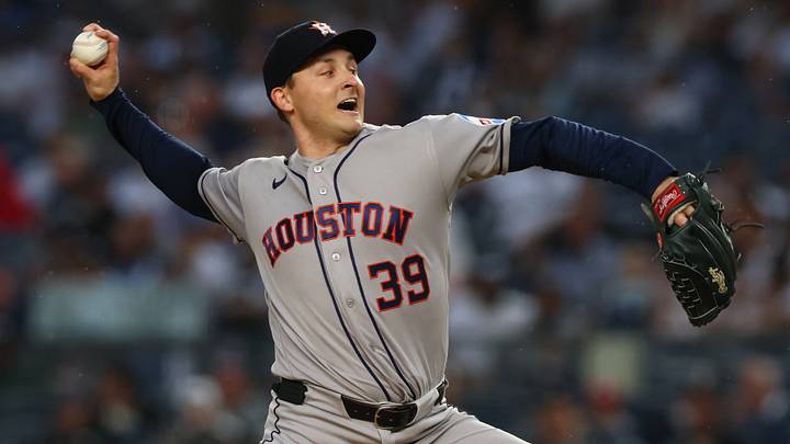 Astros pitcher Hayden Wesneski (39) pitches against the New York Yankees. Mandatory Credit: Vincent Carchietta-Imagn Astros pitcher Hayden Wesneski (39) pitches against the New York Yankees. Mandatory Credit: Vincent Carchietta-Imagn