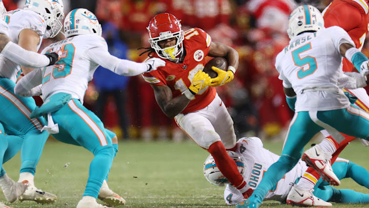 AFC Wild Card Playoffs - Miami Dolphins v Kansas City Chiefs
