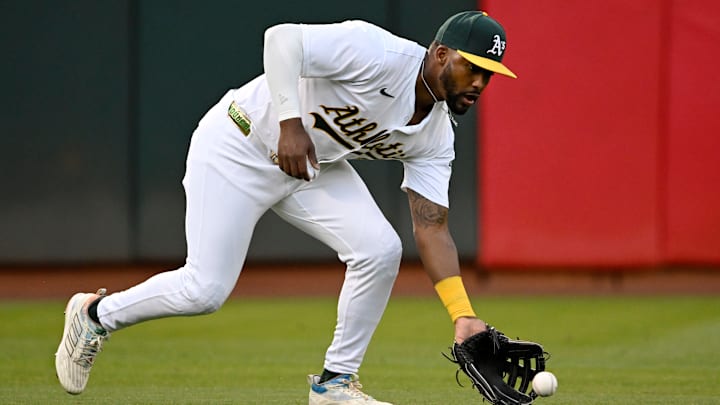 Oakland escucha ofertas por el dominicano Miguel Andújar