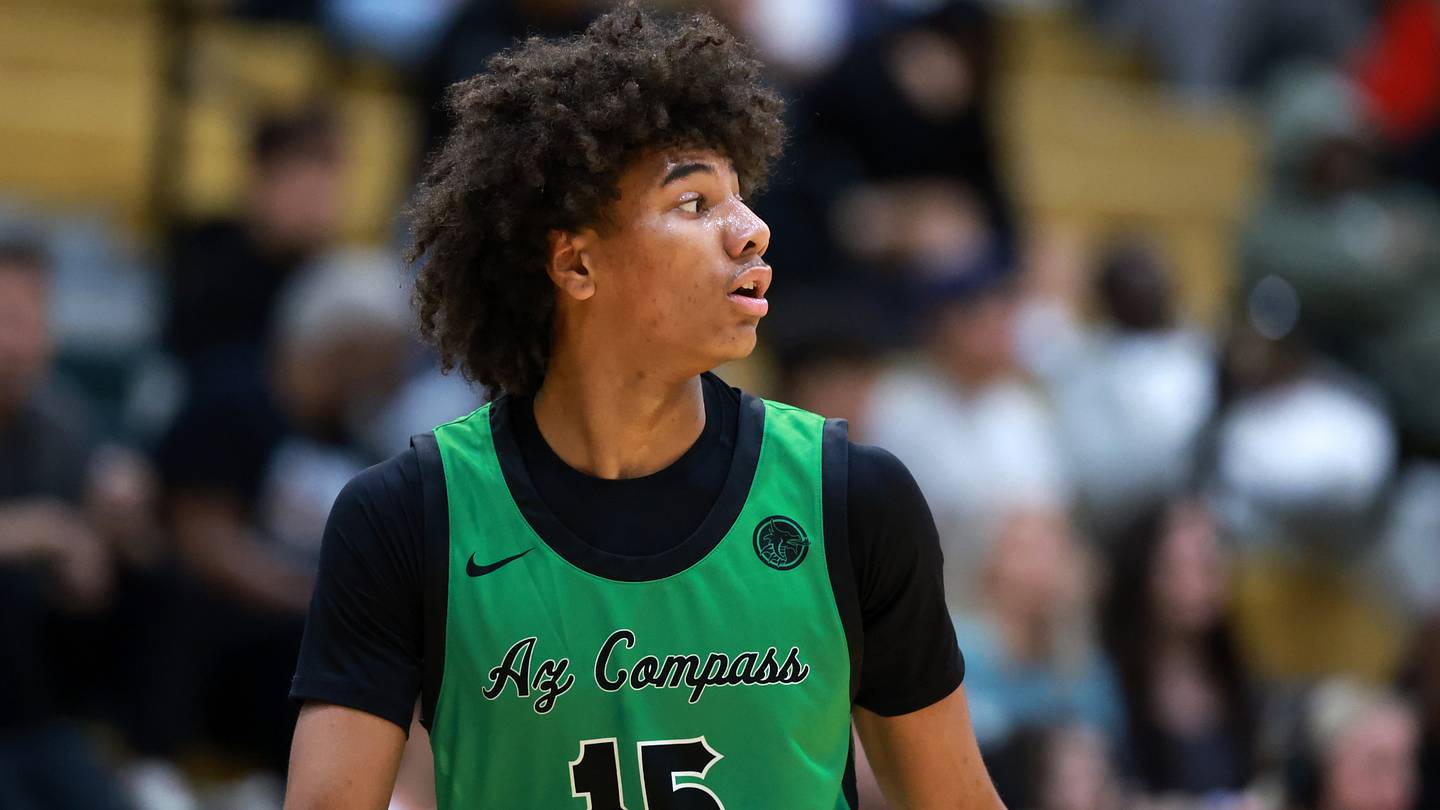 UNC using Michael Jordan to land DeMarcus Henry may be impossible for Pat Kelsey to match