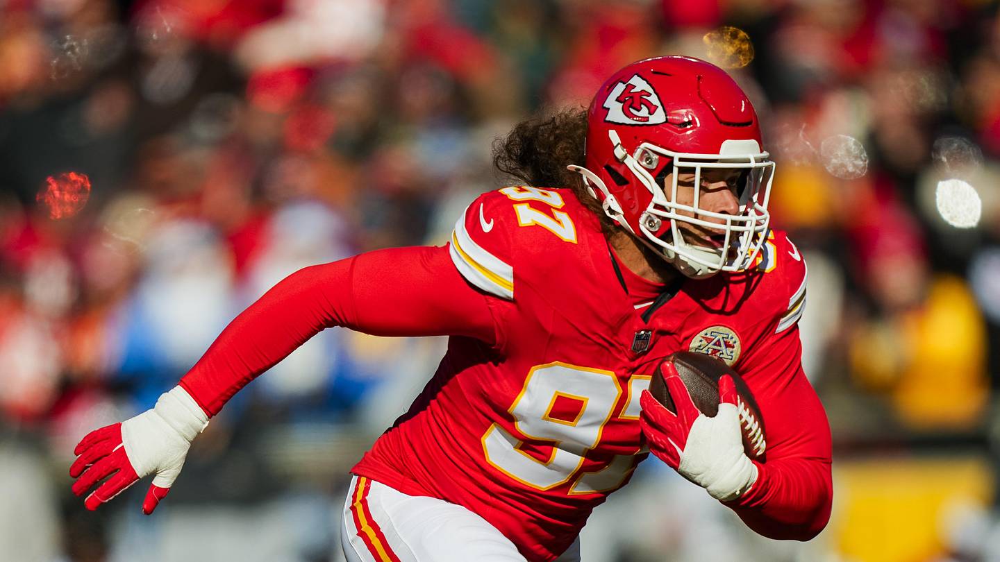 Projecting Chiefs' Week 1 Starters After NFL Draft (Surprises Included)